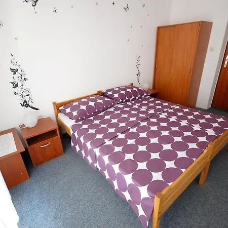 Fuer 6 Personen Ca 70 Qm In Njivice, Kvarner Bucht Krk * Njivice